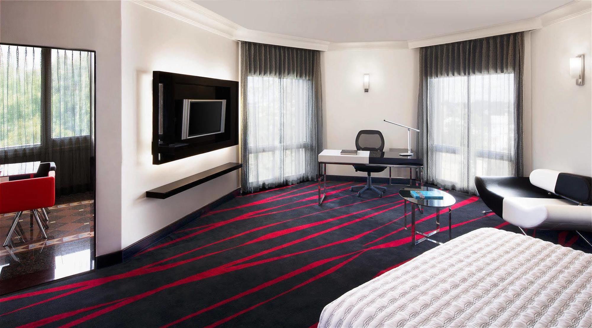 Le Meridien Bengaluru Kültér fotó