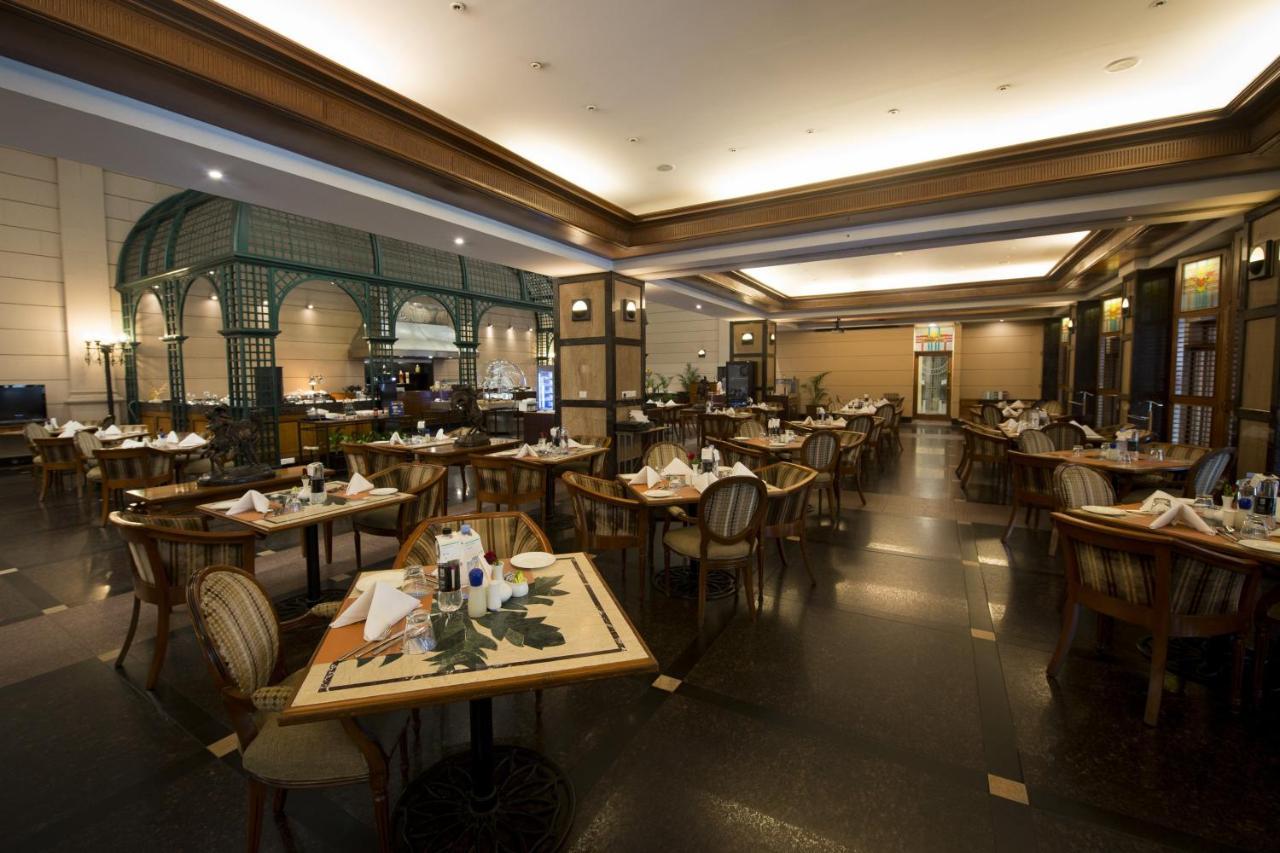 Le Meridien Bengaluru Kültér fotó